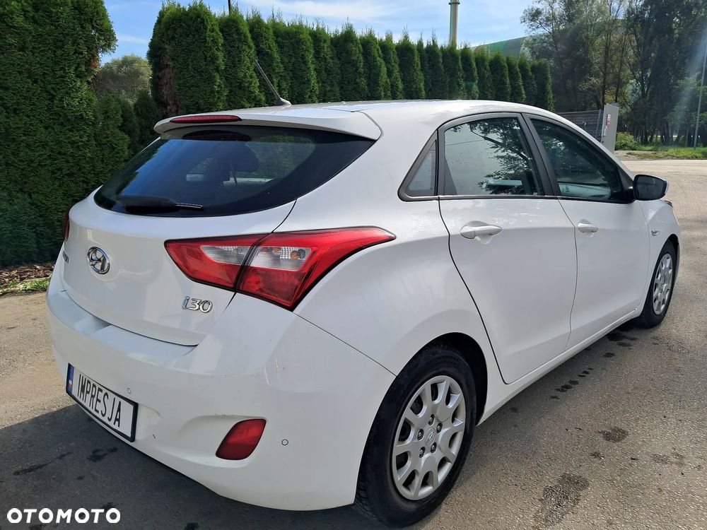 Hyundai i30 1.4 CRDi Classic + - 22