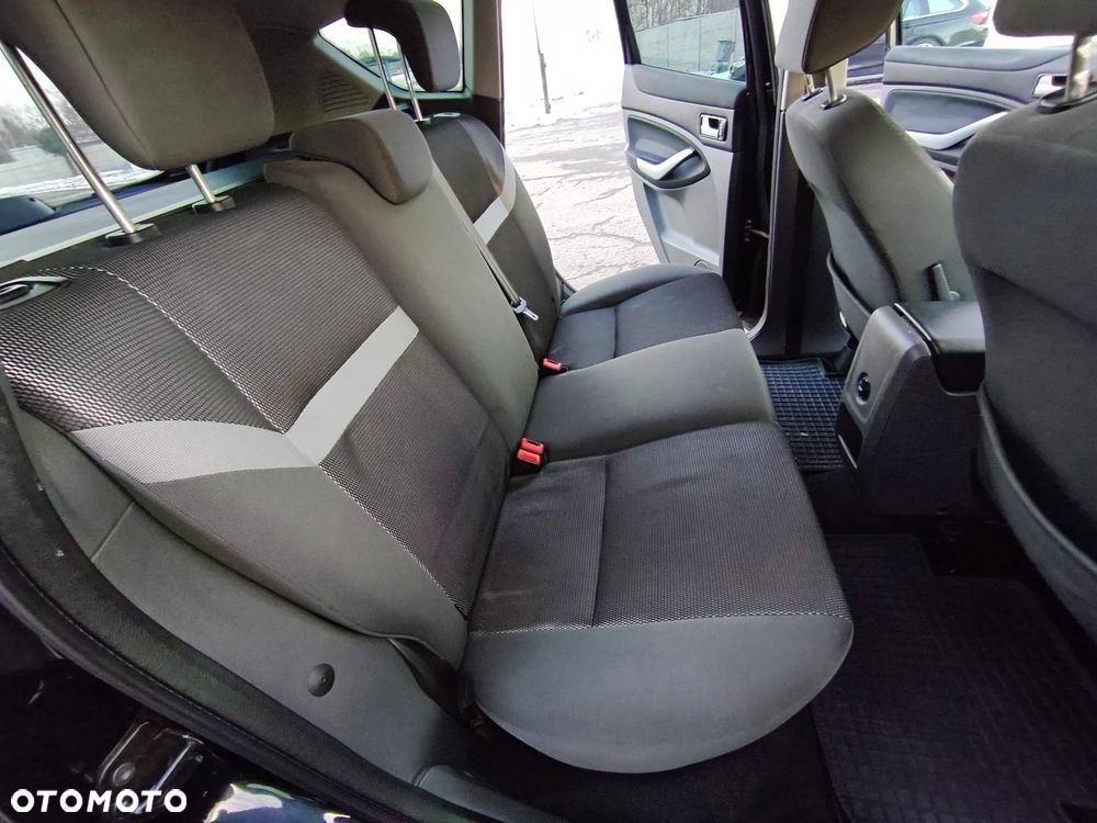 Ford Kuga 2.0 TDCi Trend - 21