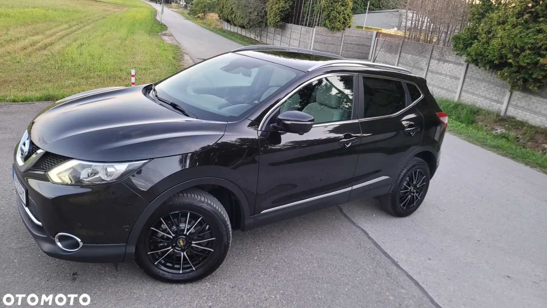 Nissan Qashqai 1.6 DCi 4x4 Black Edition EU6 - 11