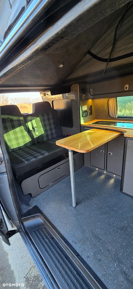 Volkswagen Transporter - 7