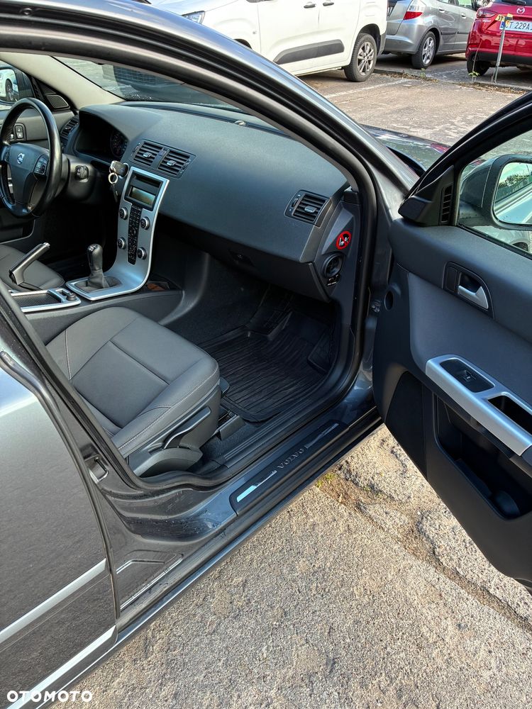 Volvo V50 DPF D3 Summum - 11
