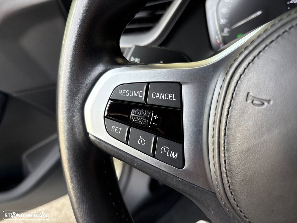 BMW 116 d Pack Desportivo M Auto - 15