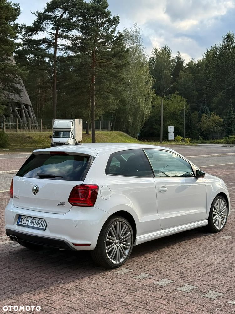 Volkswagen Polo - 5