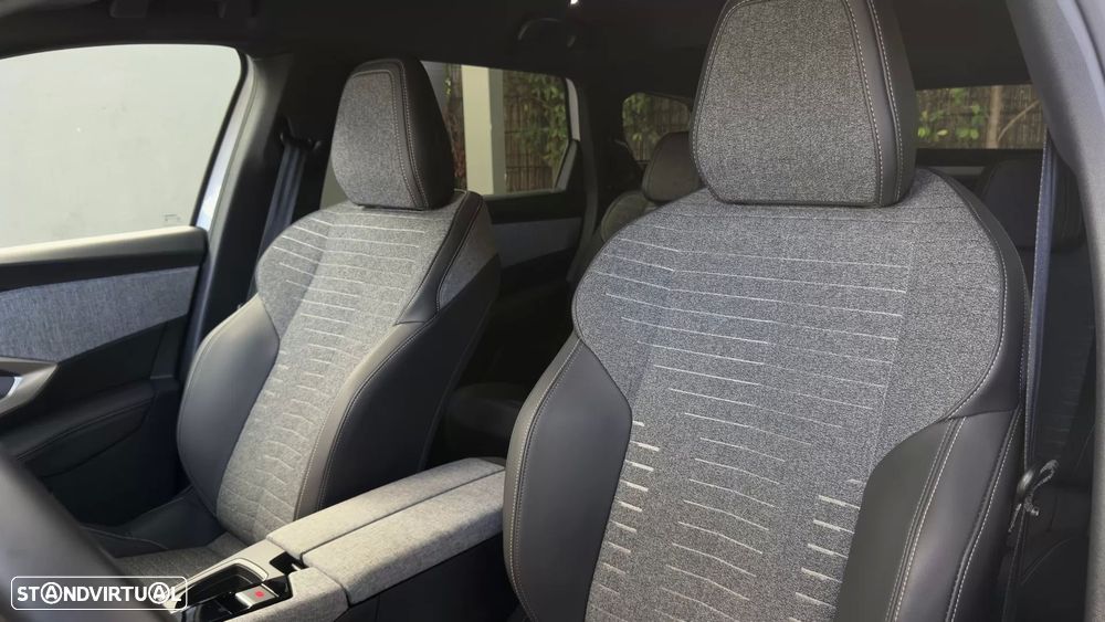 Peugeot 5008 1.2 Hybrid Allure e-DCS6 - 11