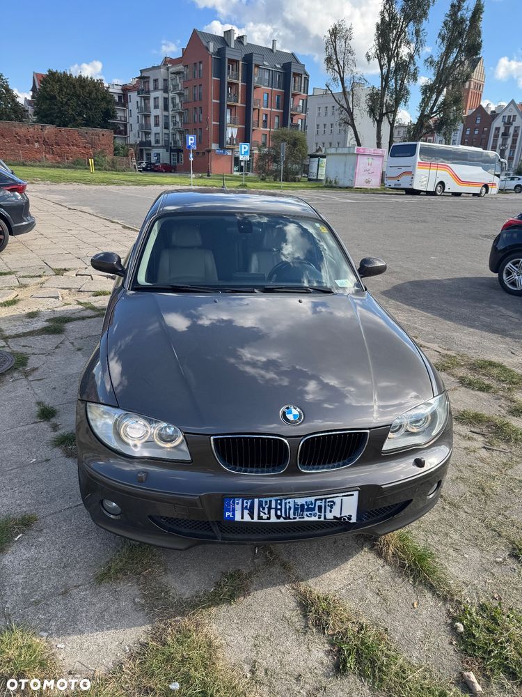 BMW Seria 1 120i - 1