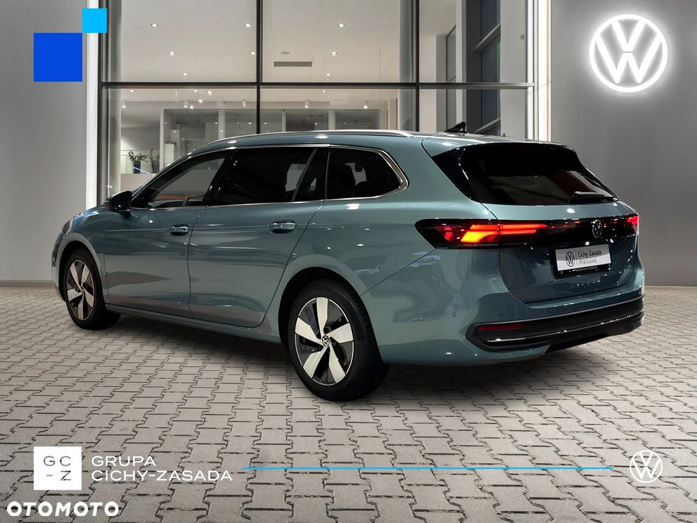 Volkswagen Passat - 3