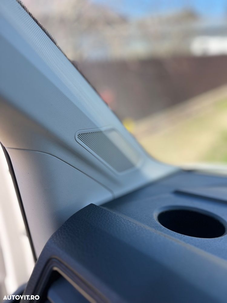 Volkswagen Crafter - 11