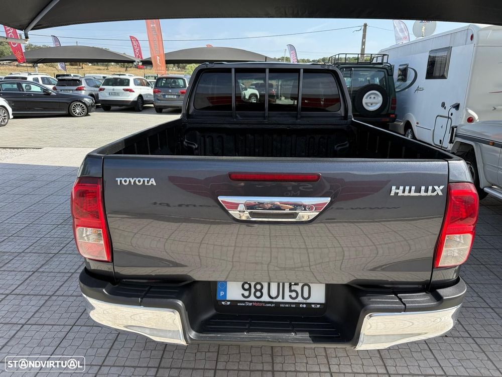 Toyota Hilux - 9
