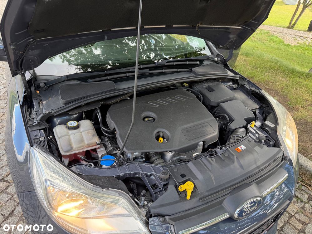 Ford Focus 1.6 TDCi DPF Champions Edition - 34