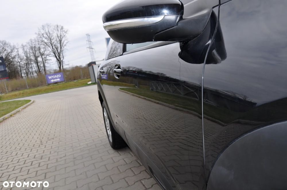 Citroën C4 Cactus 1.2 PureTech Live S&S - 23