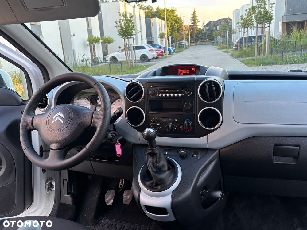 Citroën Berlingo Multispace VTi 120 Exclusive - 28