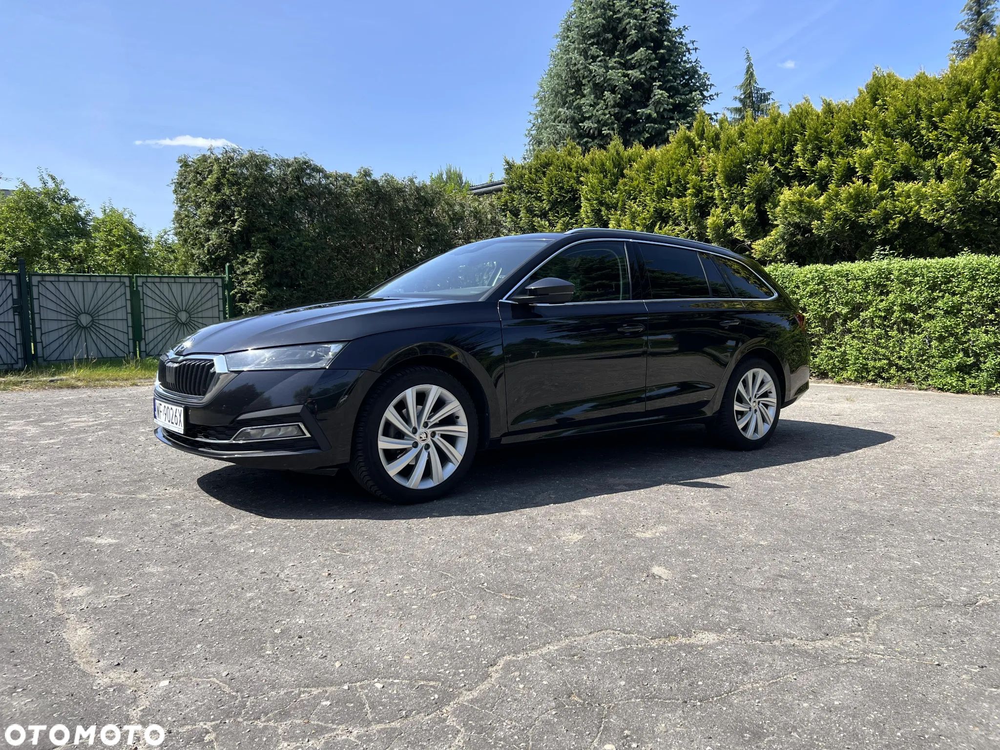 Skoda Octavia 2.0 TDI SCR Style DSG - 1