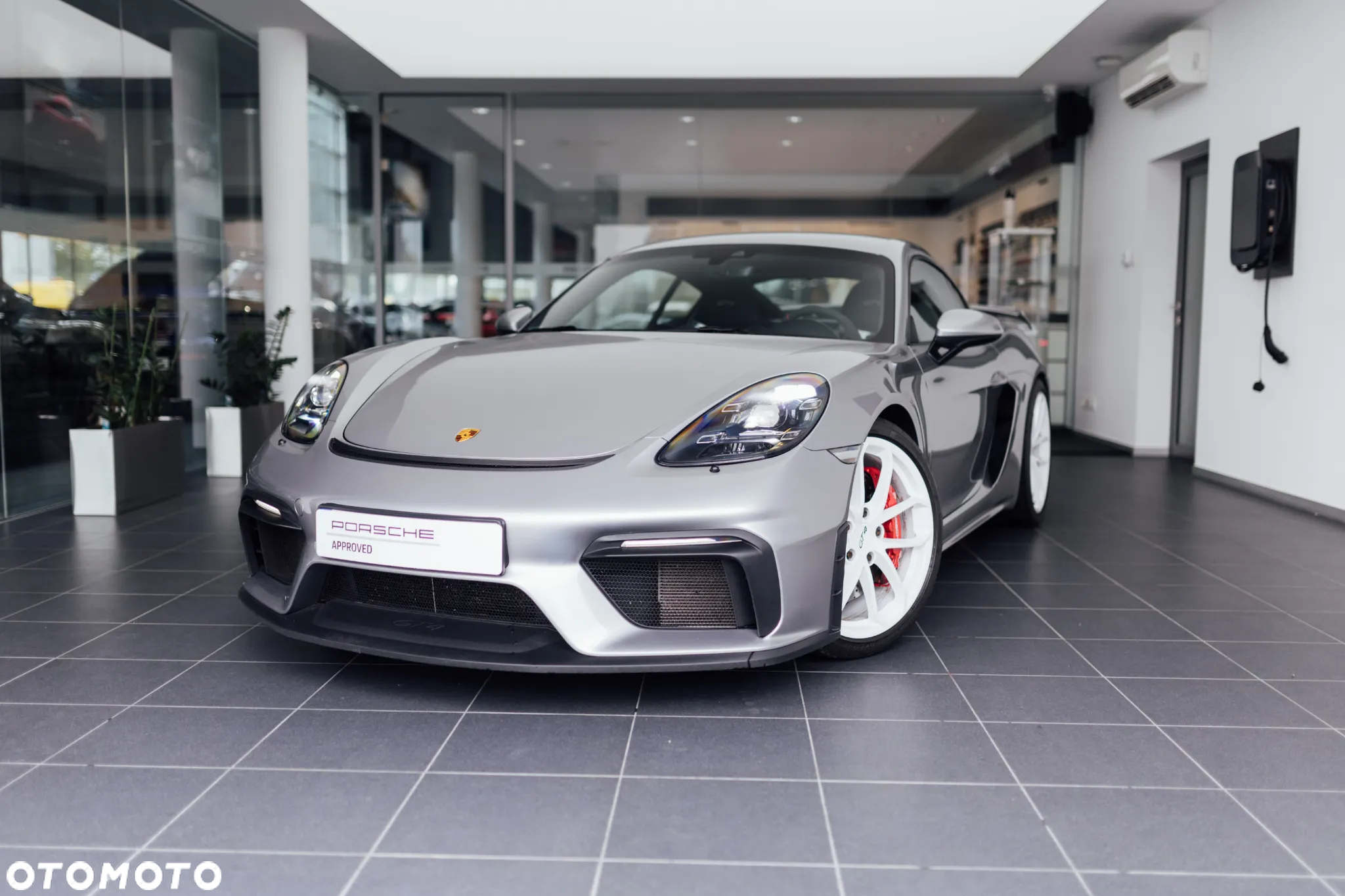 Porsche 718 Cayman GPF GT4 - 2