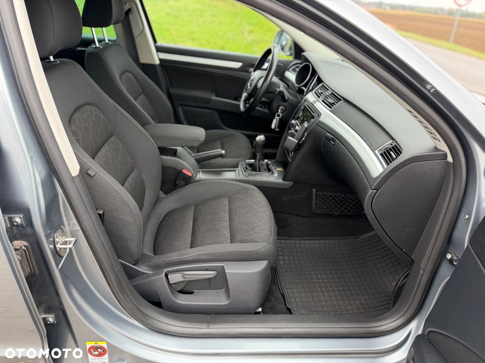 Skoda Superb 2.0 TDI 4x4 Elegance - 24