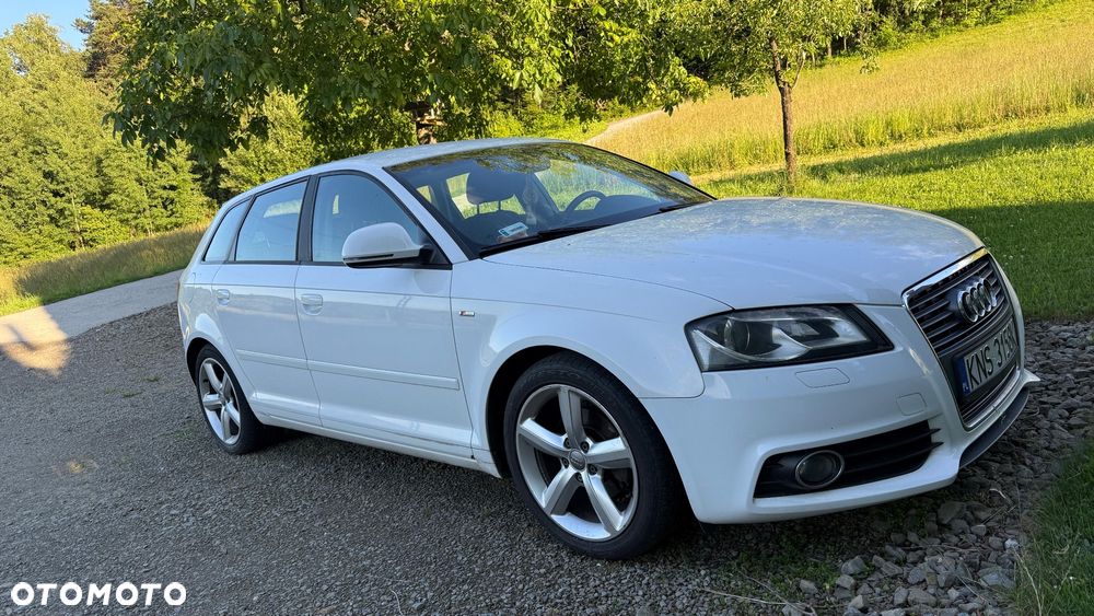 Audi A3 Sportback - 2