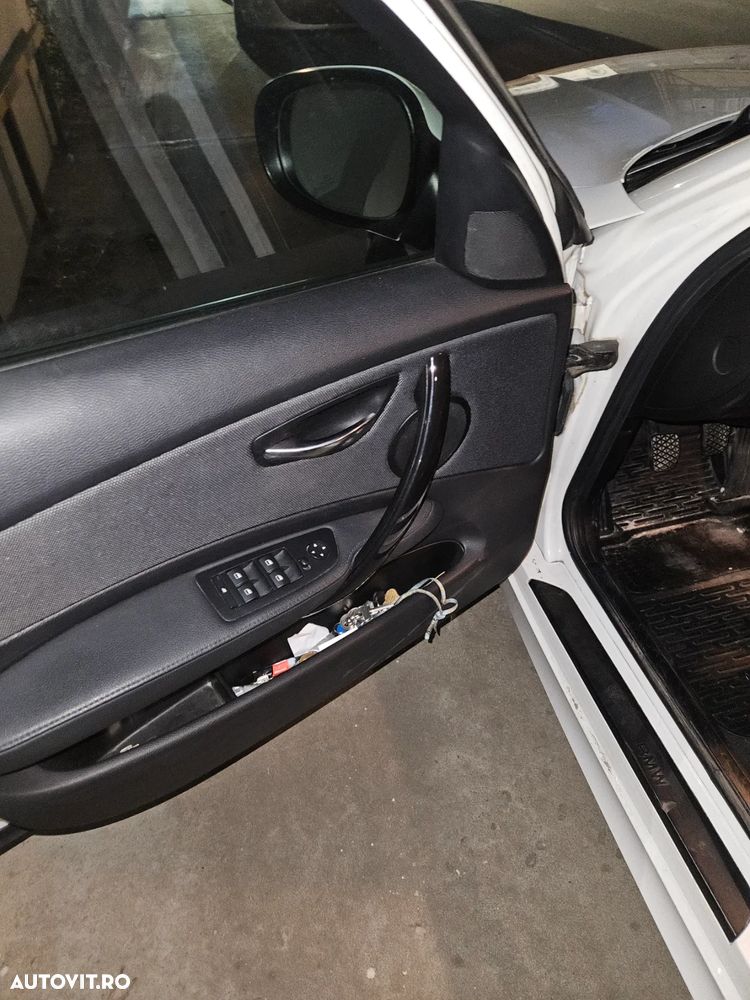 BMW Seria 1 116d - 15