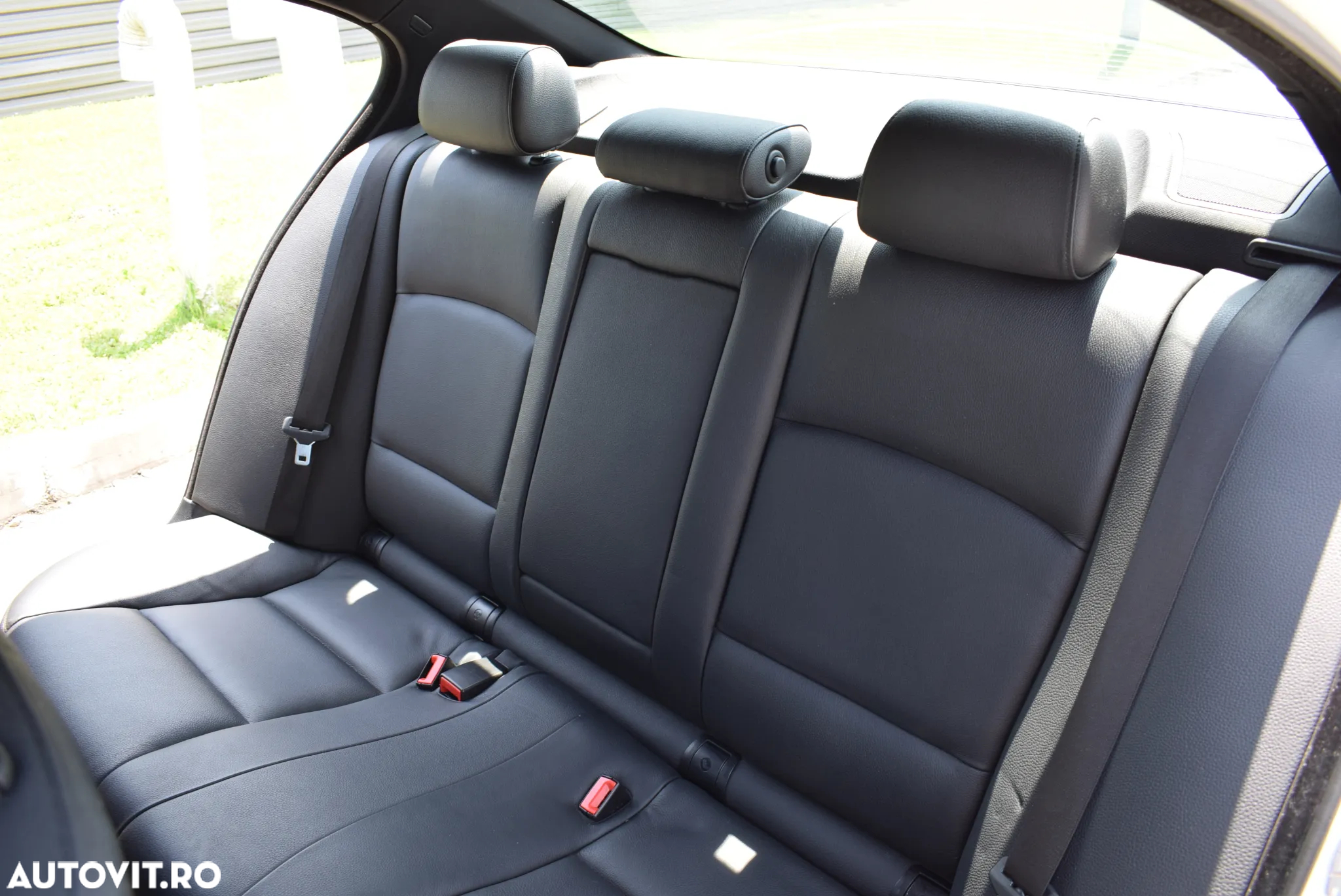 BMW Seria 5 525d Sport-Aut. - 12