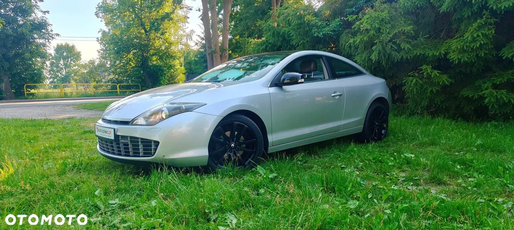 Renault Laguna dCi 150 FAP Night and Day - 35