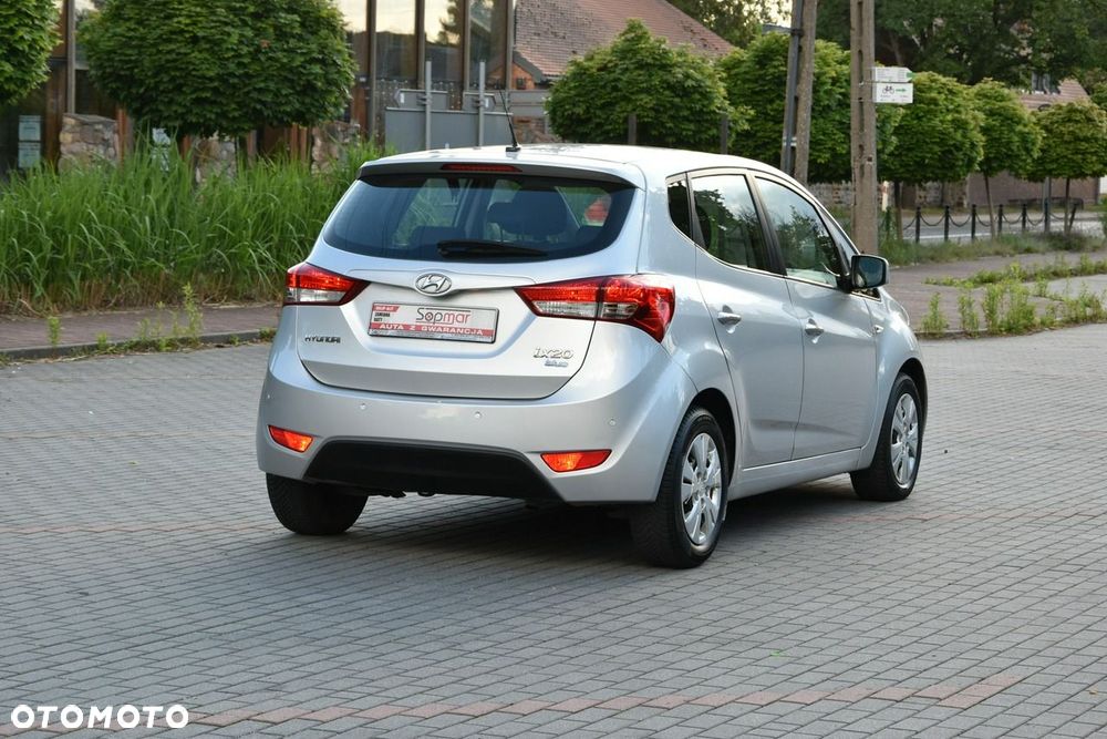 Hyundai ix20 - 7