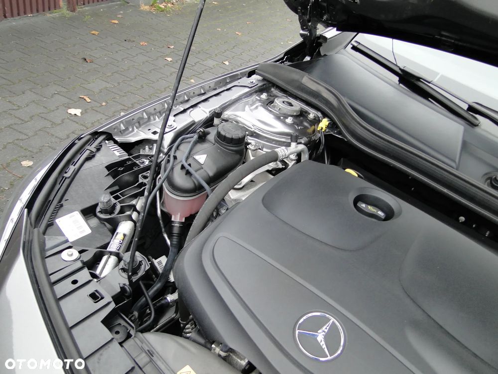 Mercedes-Benz GLA 250 4-Matic - 37