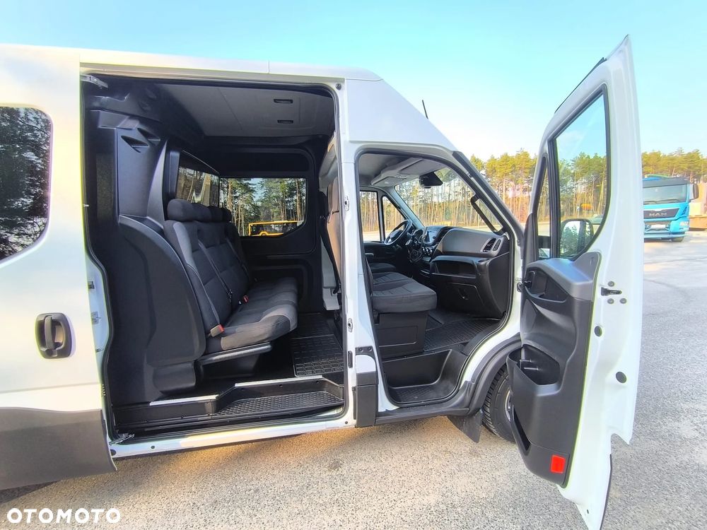 Iveco Daily 35S18 Automat, Brygadowy, Doka, 7 Osób, Polski Salon! - 19