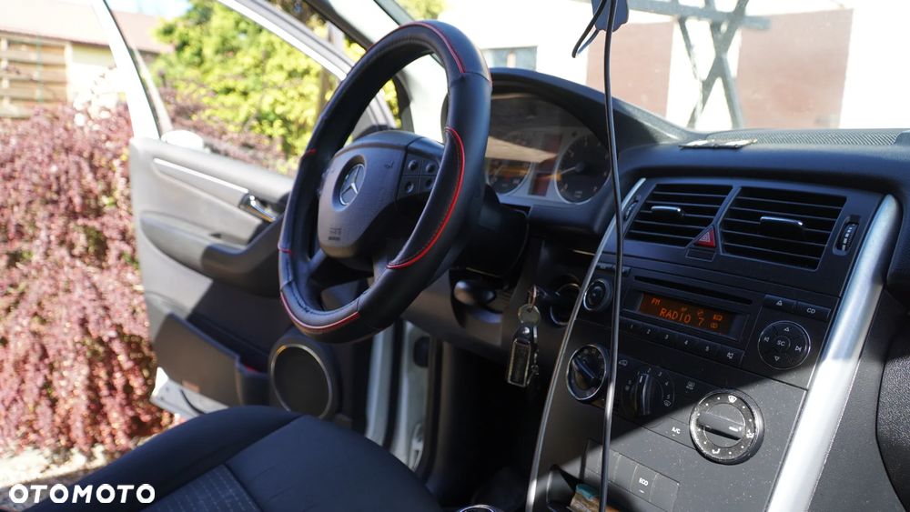 Mercedes-Benz Klasa B 160 BlueEFFICIENCY EU5 - 12