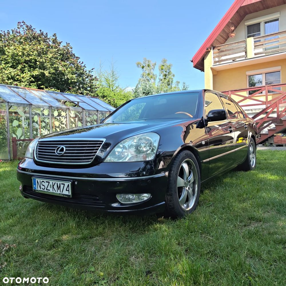 Lexus LS Standard - 1