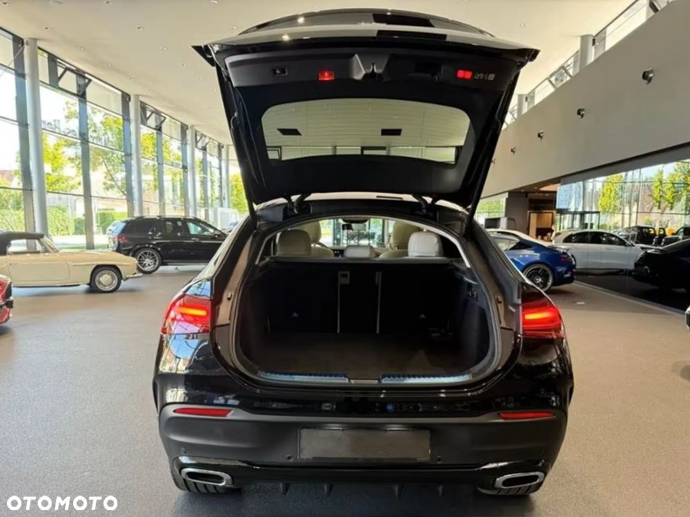 Mercedes-Benz GLE Coupe 300 d mHEV 4-Matic AMG Line - 22