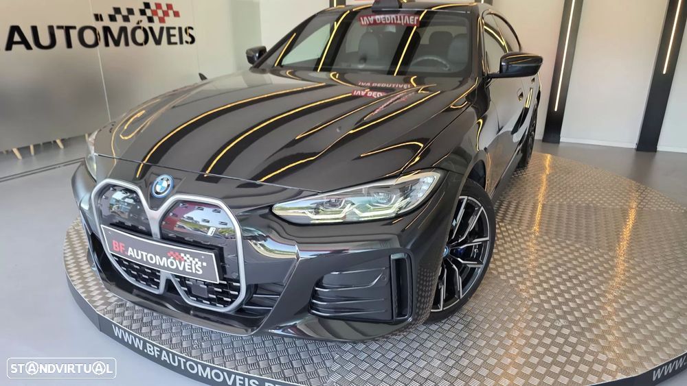BMW i4 eDrive40 Pack Desportivo M - 25