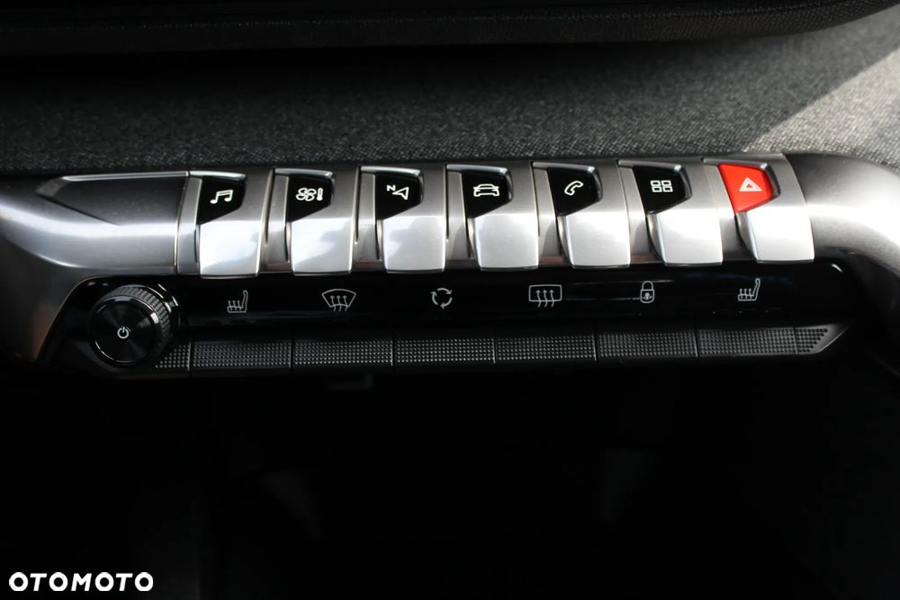 Peugeot 3008 BlueHDi 130 Stop & Start Crossway - 25