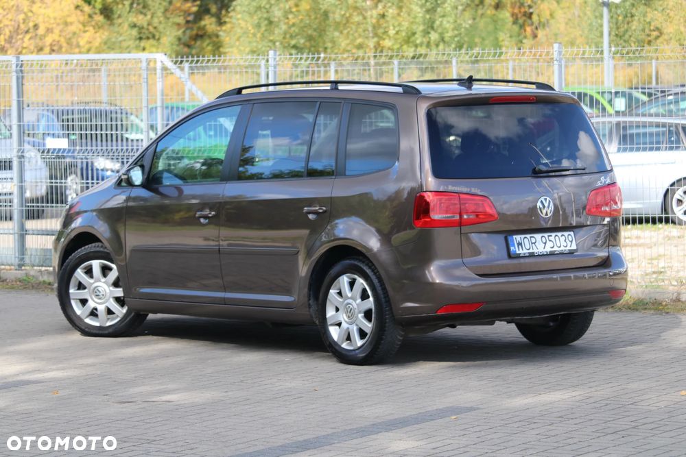 Volkswagen Touran 1.6 TDI DPF MATCH - 11