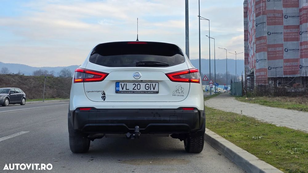 Nissan Qashqai - 2