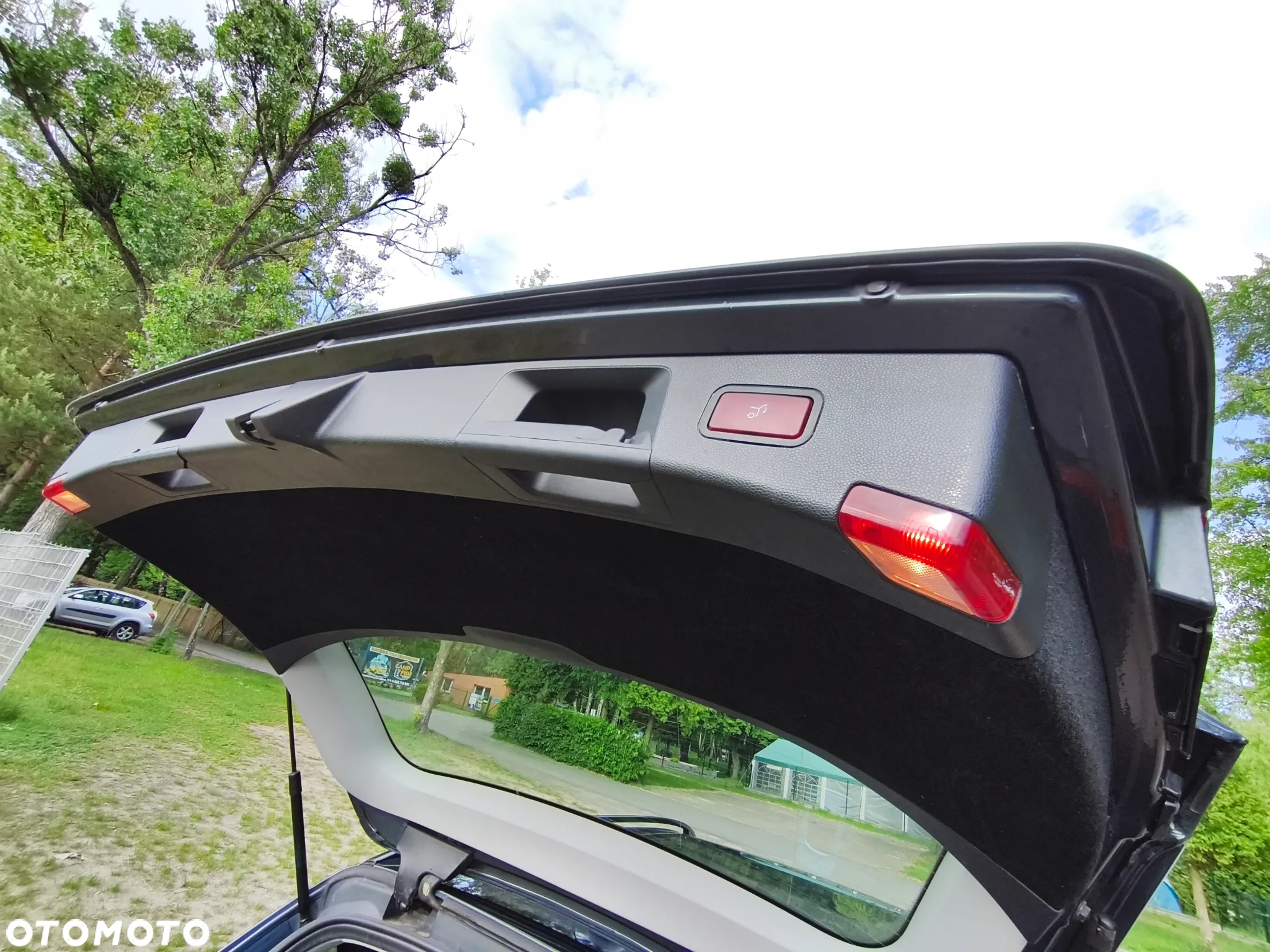 Mercedes-Benz Klasa E 200 BlueTEC 7G-TRONIC Avantgarde - 10