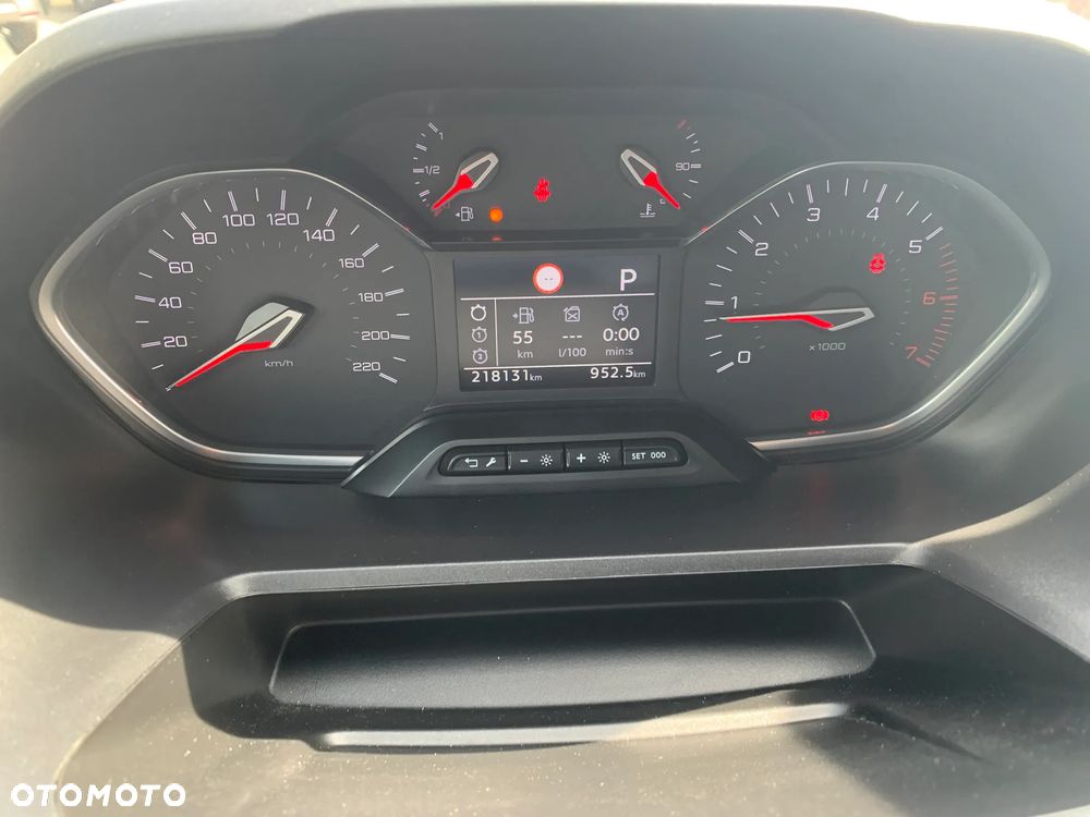 Peugeot Rifter 1.5 BlueHDI Allure S&S - 20