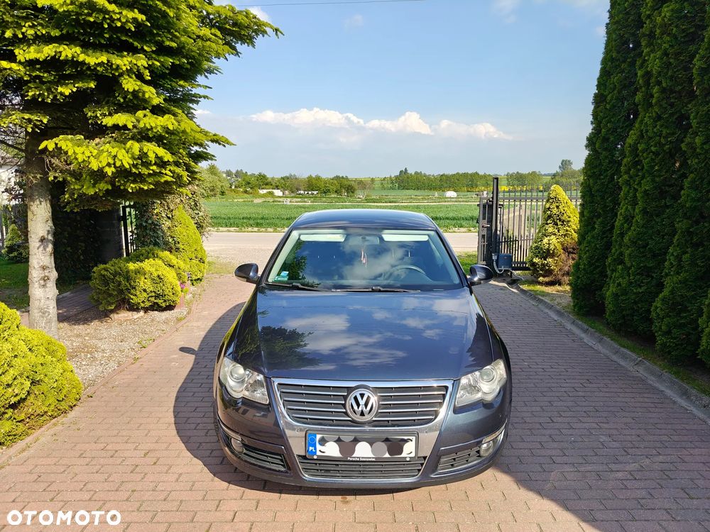 Volkswagen Passat 2.0 TDI Comfortline - 4