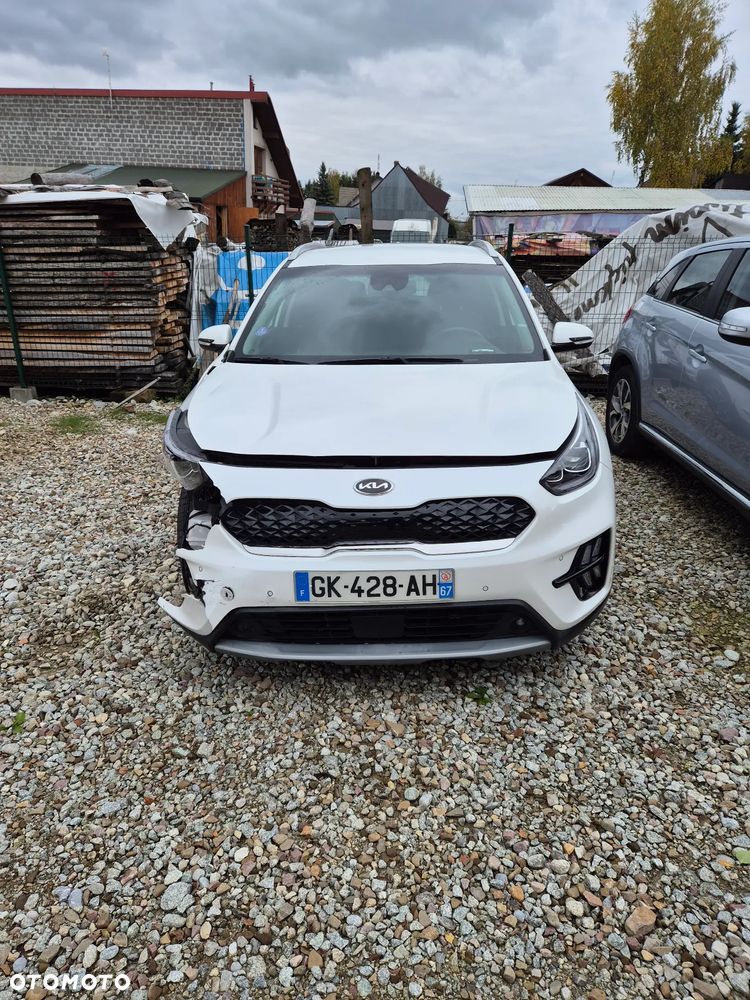 Kia Niro 1.6 GDI Hybrid L Business Line - 2