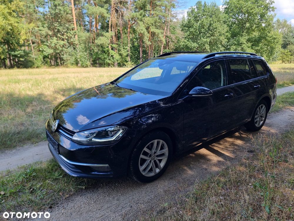 Volkswagen Golf - 5
