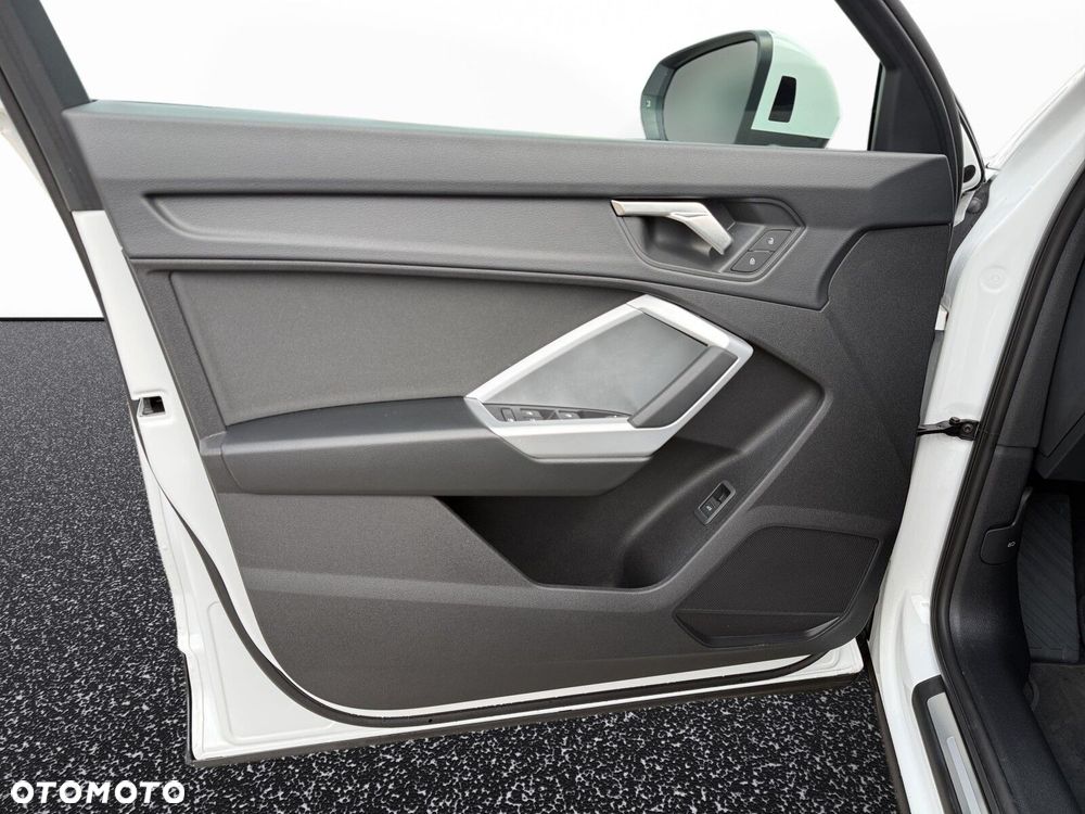 Audi Q3 35 TFSI mHEV Advanced S tronic - 13