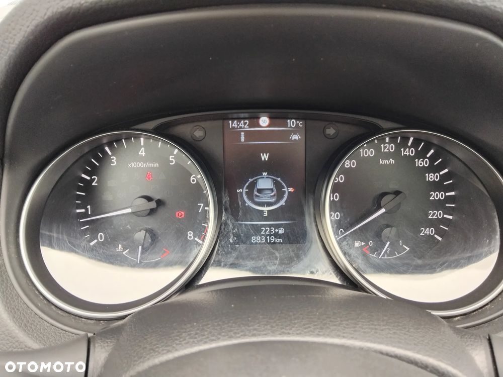 Nissan Qashqai 1.2 DIG-T N-Connecta EU6 - 11