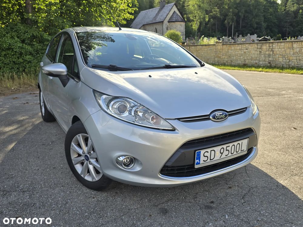 Ford Fiesta 1.4 Champions Edition - 22