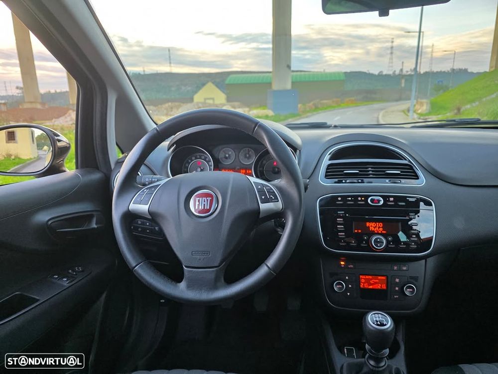 Fiat Punto 1.2 Lounge S&S - 5