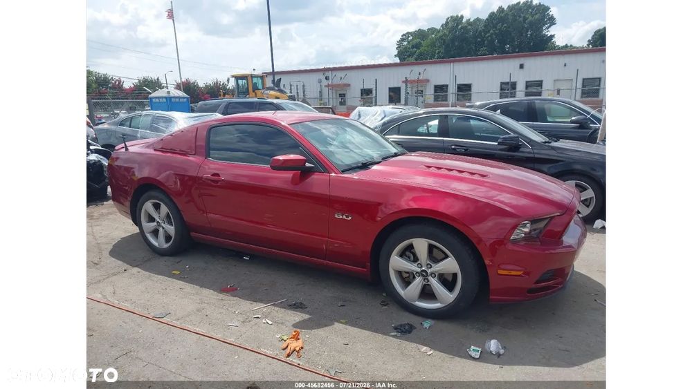 Ford Mustang 5.0 V8 GT - 6