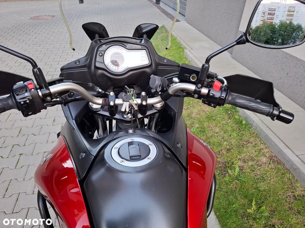 Suzuki V-STROM - 21