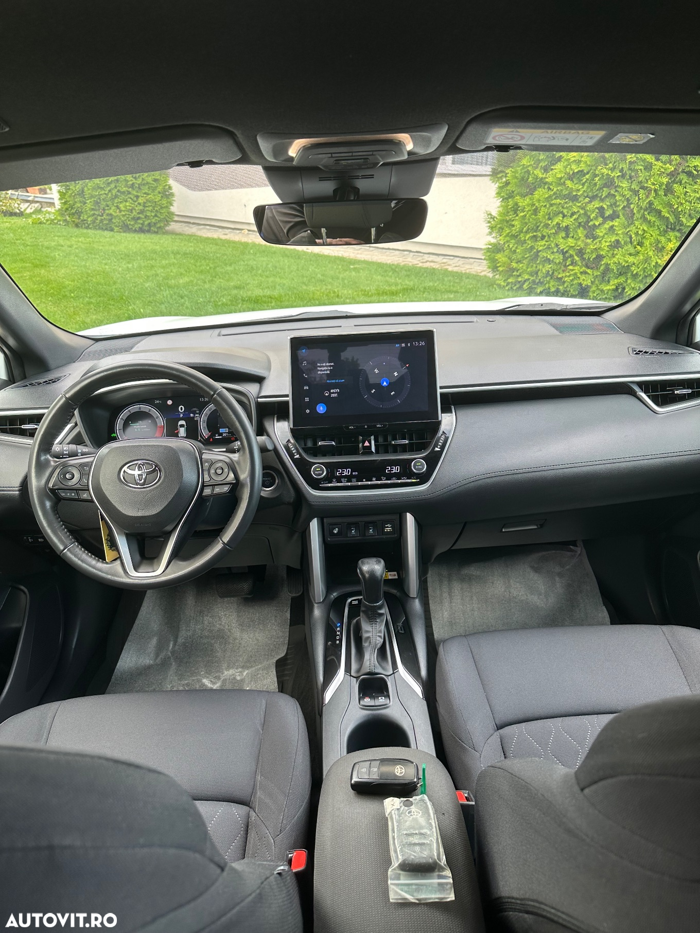 Toyota Corolla Cross Hybrid 2.0 VVT-i Lounge - 17