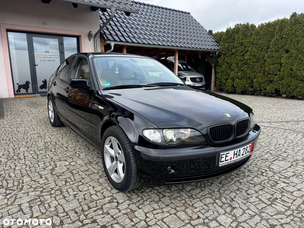 BMW Seria 3 318i Edition Exclusive - 3