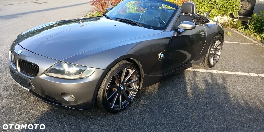 BMW Z4 2.2i - 28