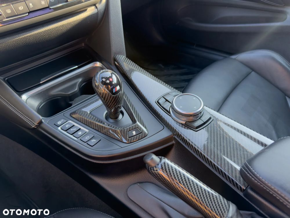 BMW M4 DKG - 13