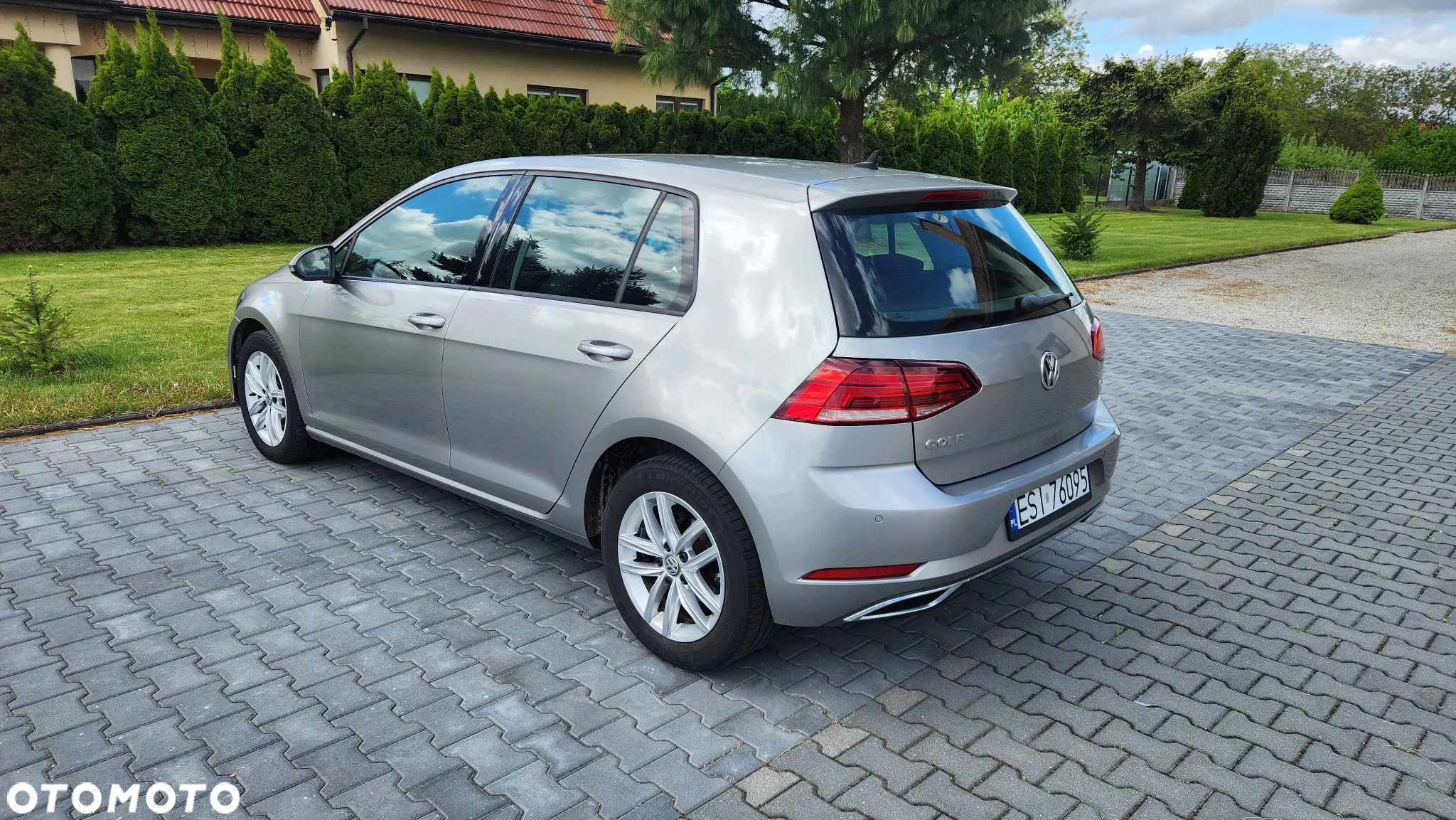 Volkswagen Golf VII 1.6 TDI BMT Highline - 7