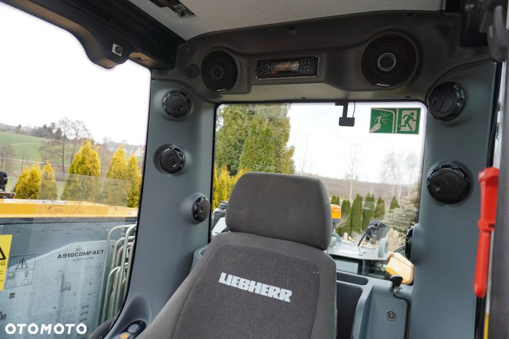 Liebherr 910 Rototilt + Szczypce - 27