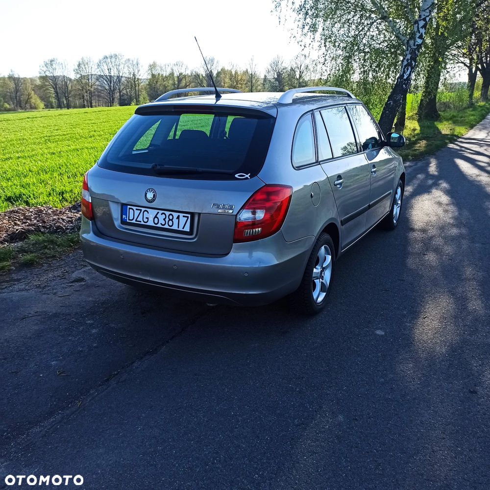 Skoda Fabia 1.4 16V Ambiente - 4